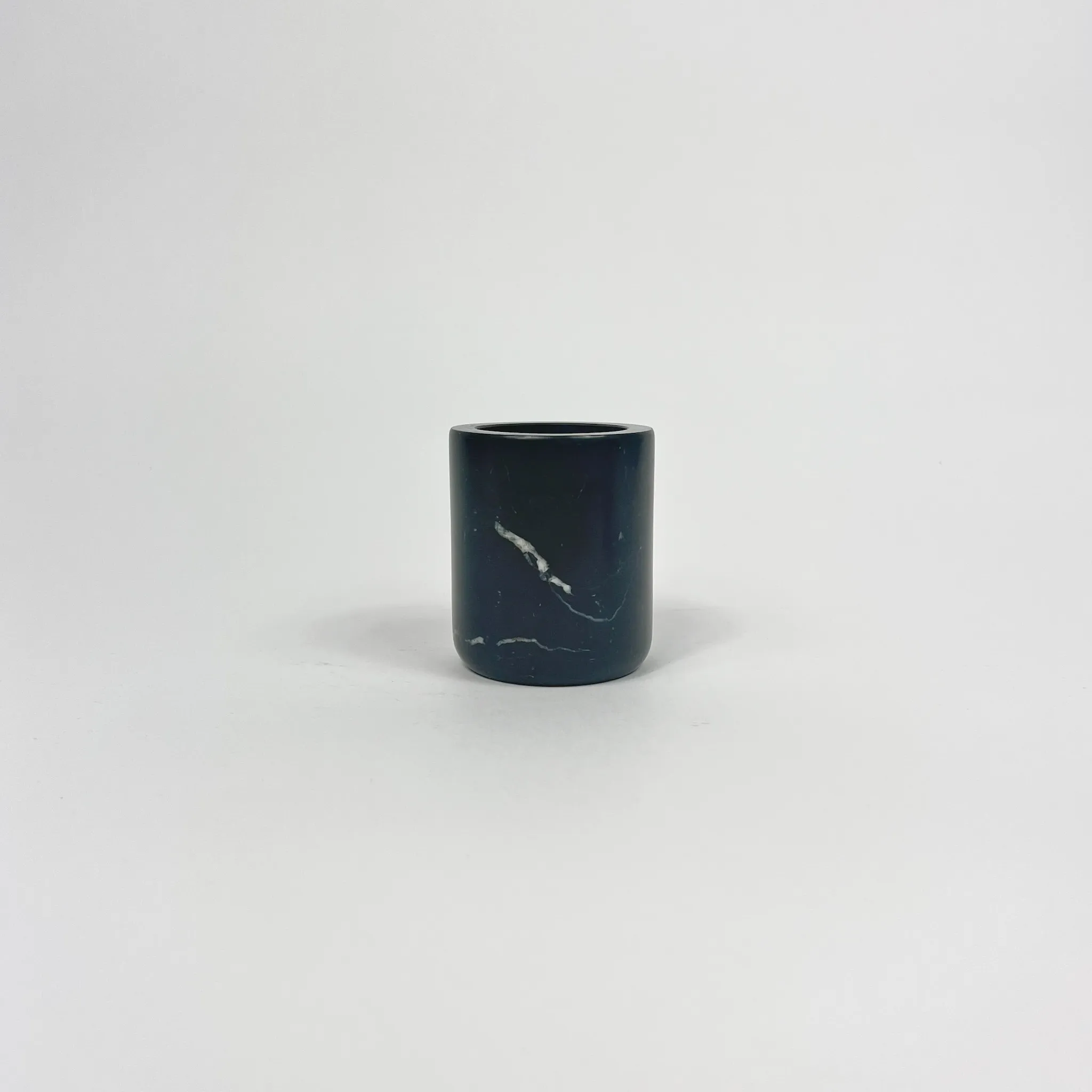 BLACK MARBLE SMALL CUP
