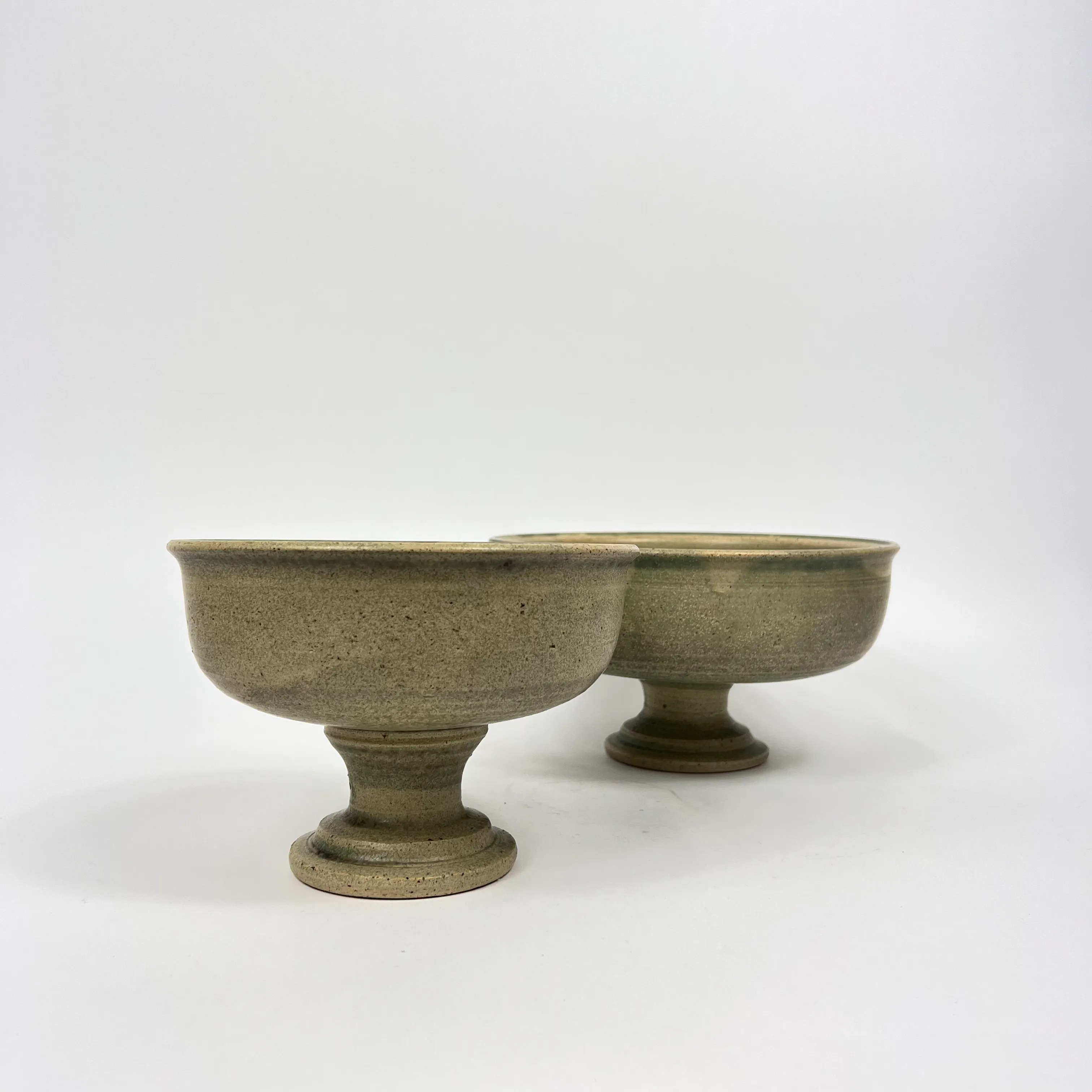 GREEN CAT CERAMICS PEDESTAL BOWL