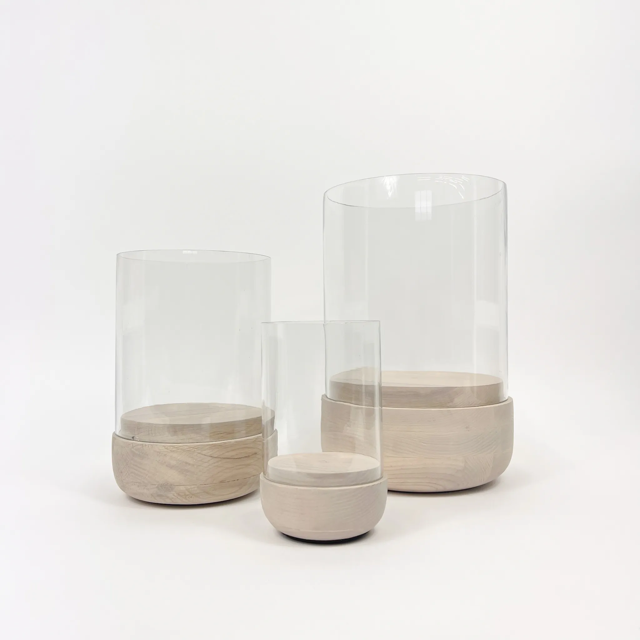 OAK BASE CANDLE HOLDER