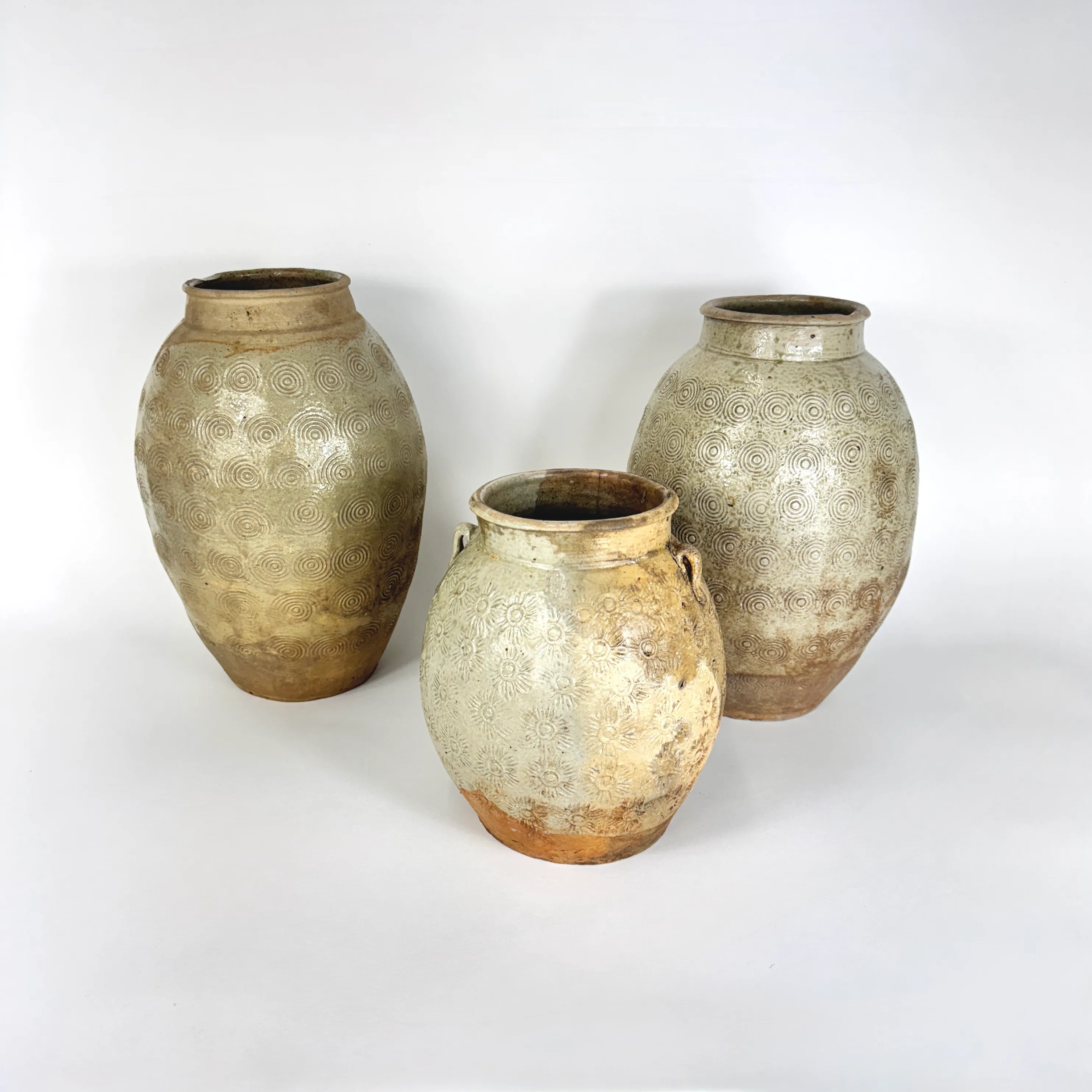 VINTAGE GLAZED WATER JAR