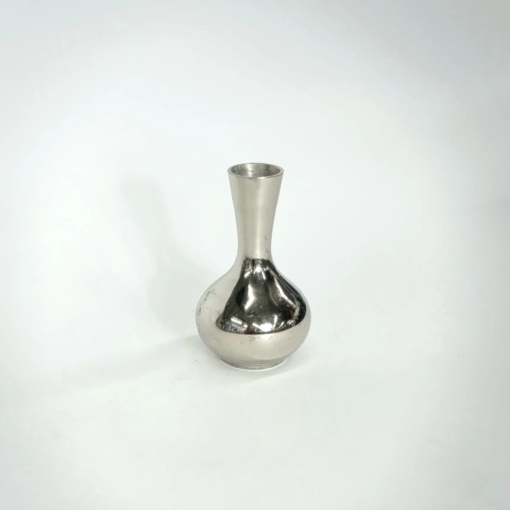 SILVER BULB BUD VASE