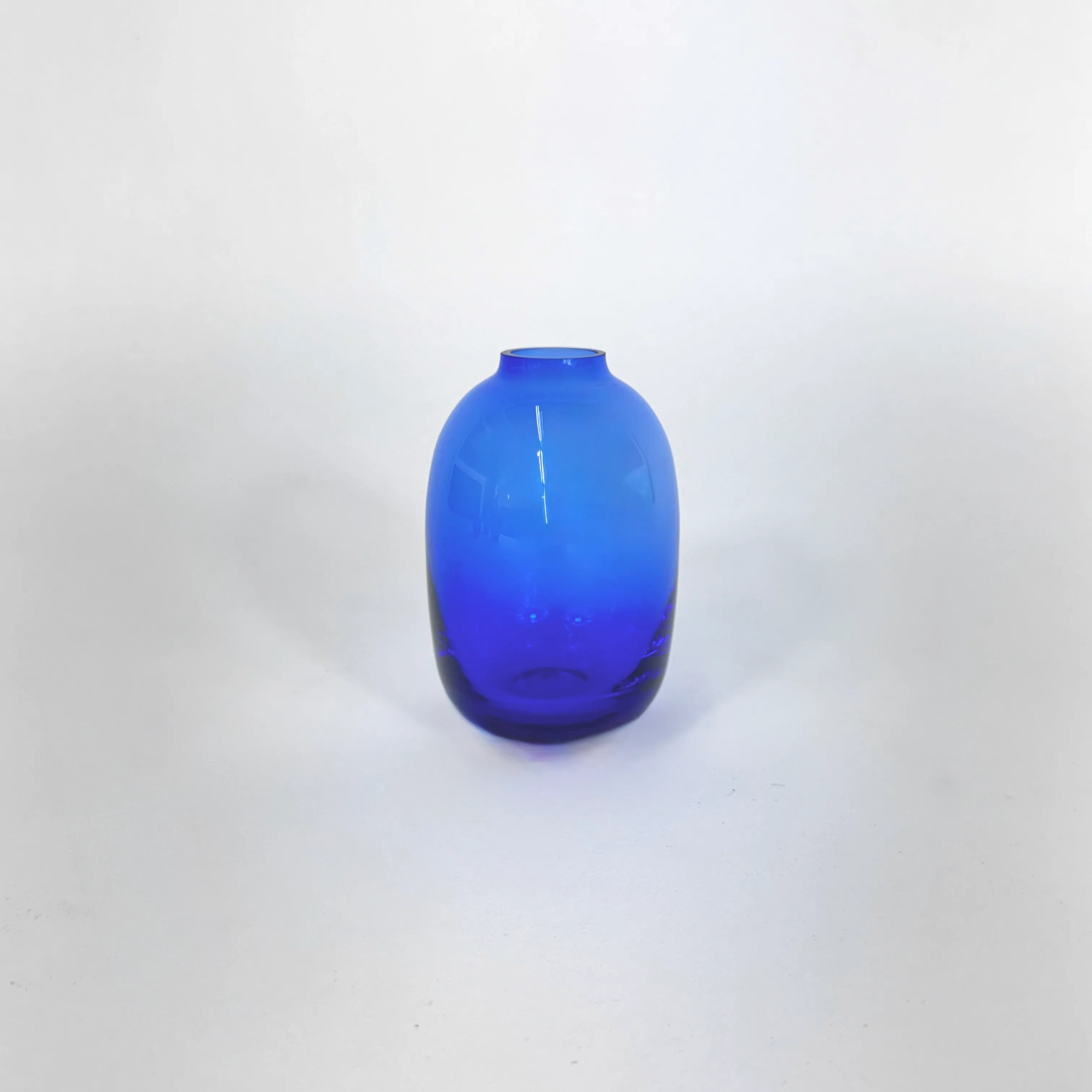 COBALT GLASS BUD VASE
