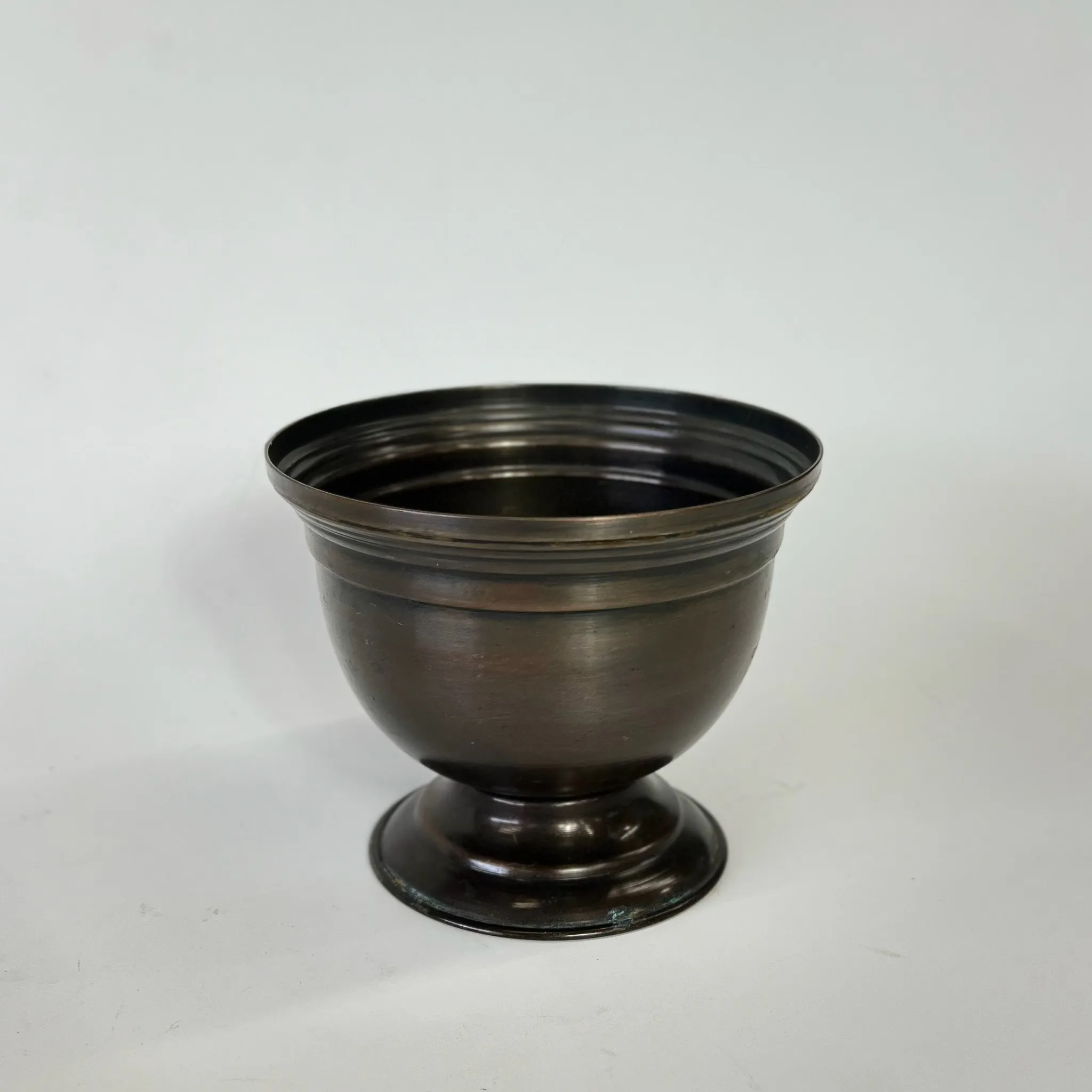 ANTIQUE DARK COPPER BOWL