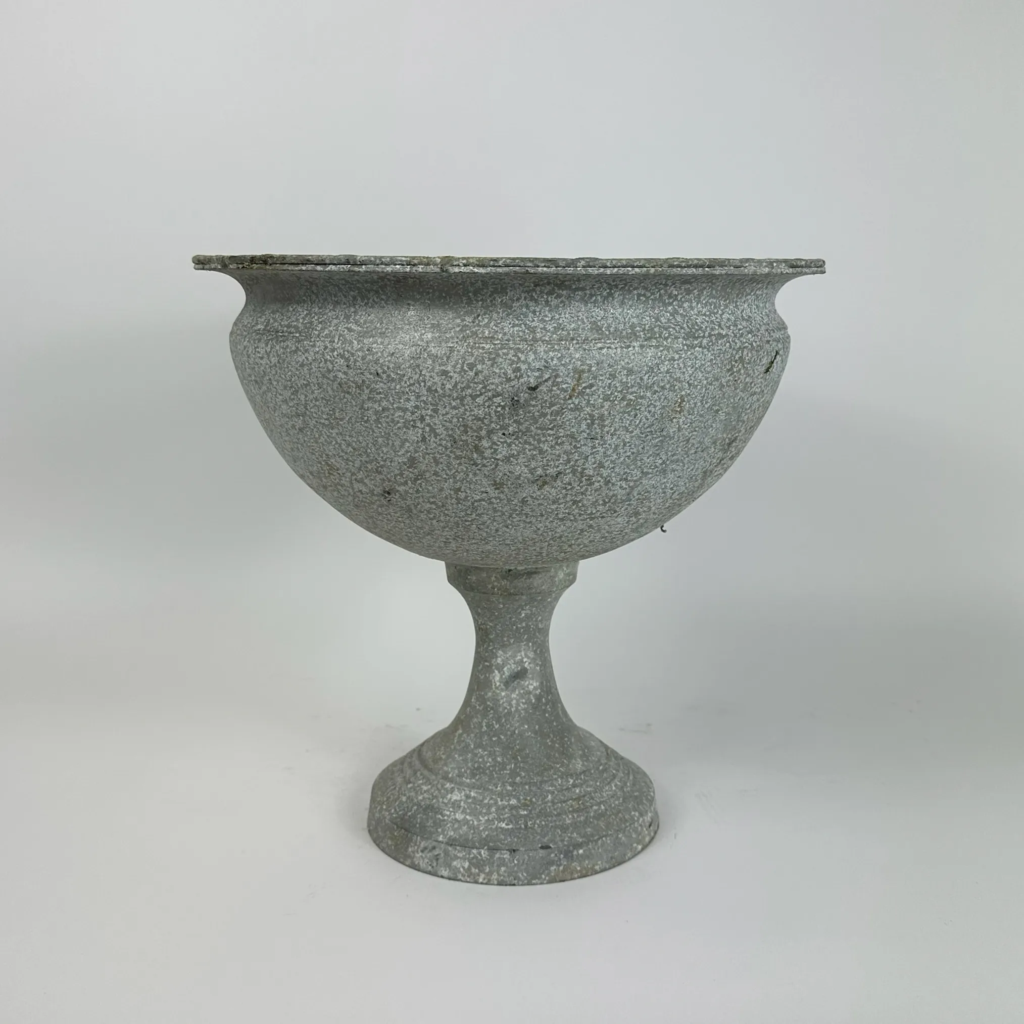 METAL WIDE MOUTH GOBLET