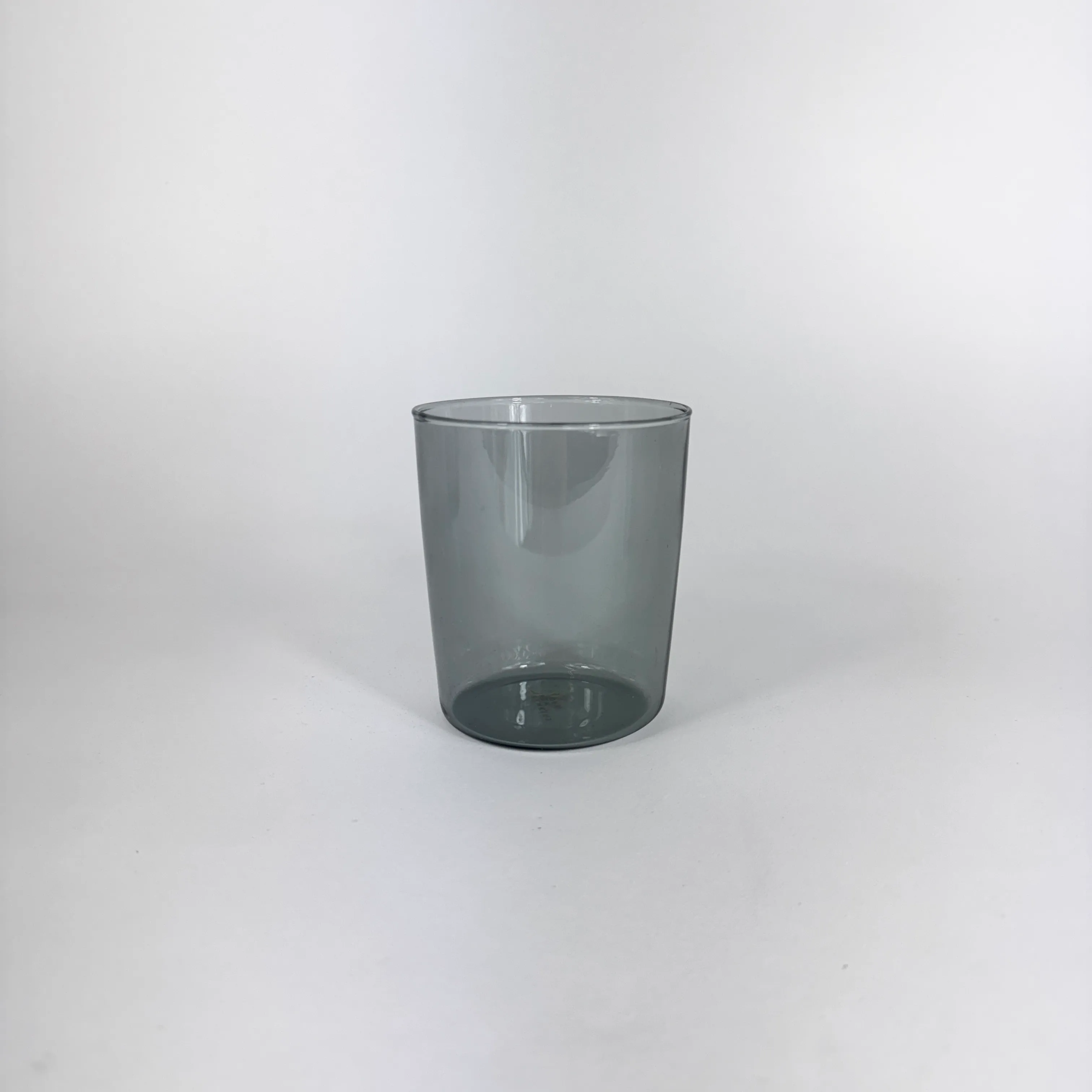 SMOKE GLASS CUP - HAWKINS STRAIGHT