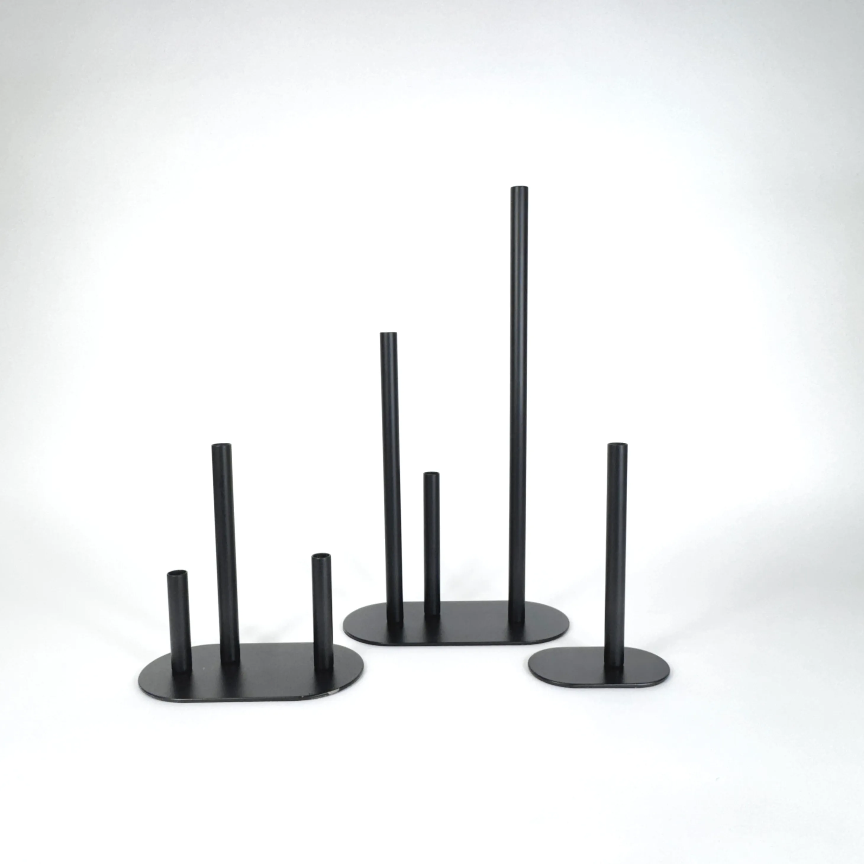 OAK LAB BLACK STAND BUD VASE