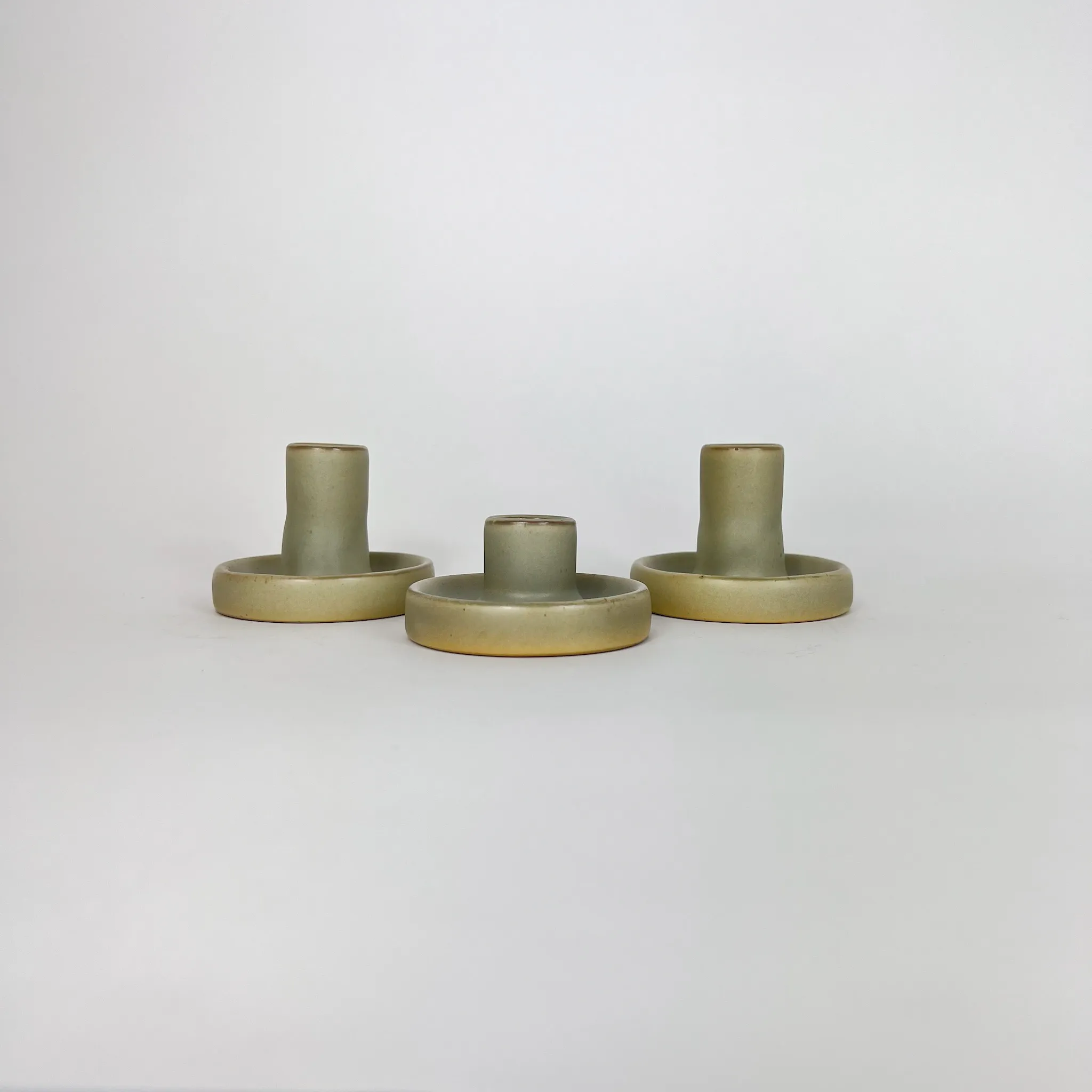 SAGE CERAMIC TAPER HOLDER