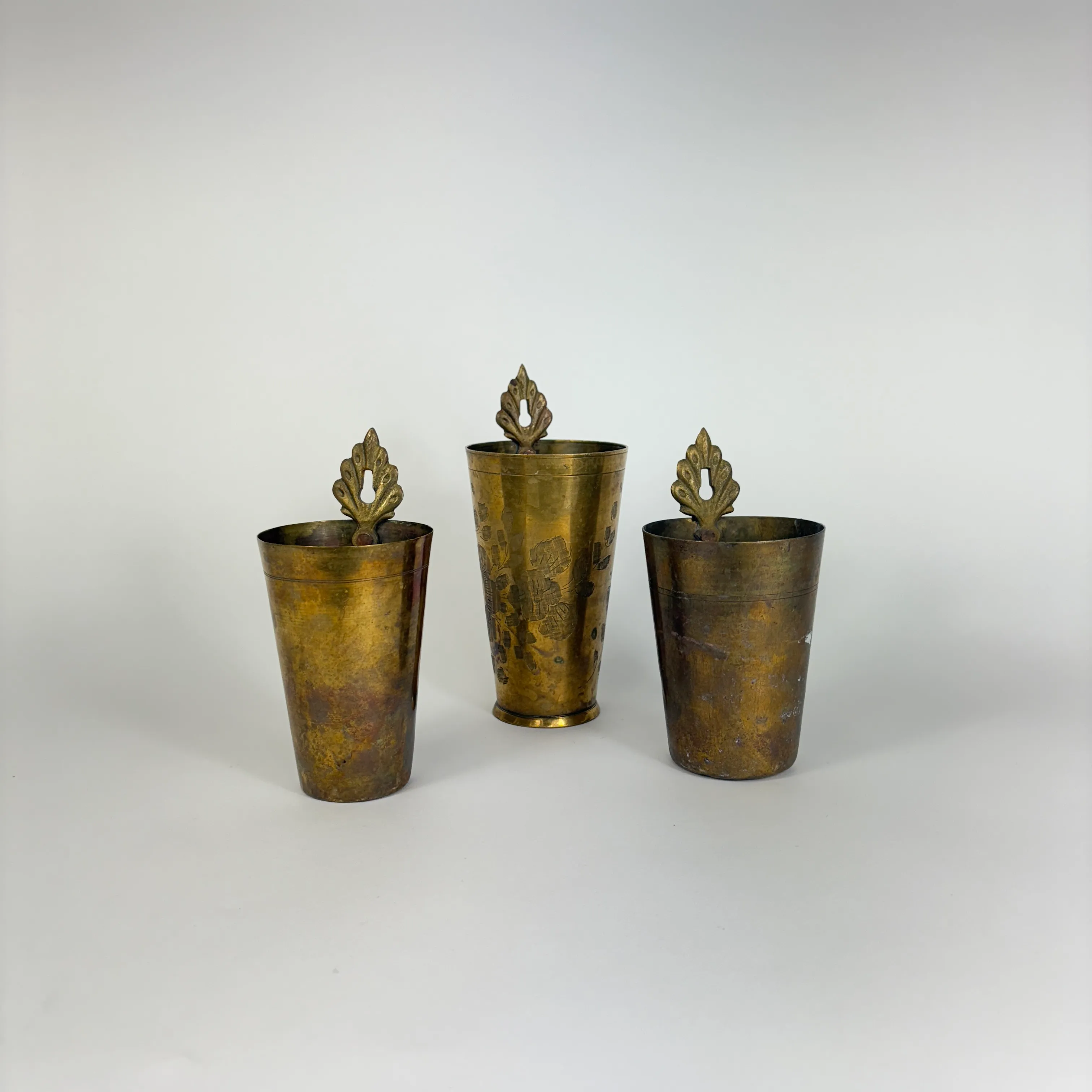 BRASS CUPS WITH HOOK