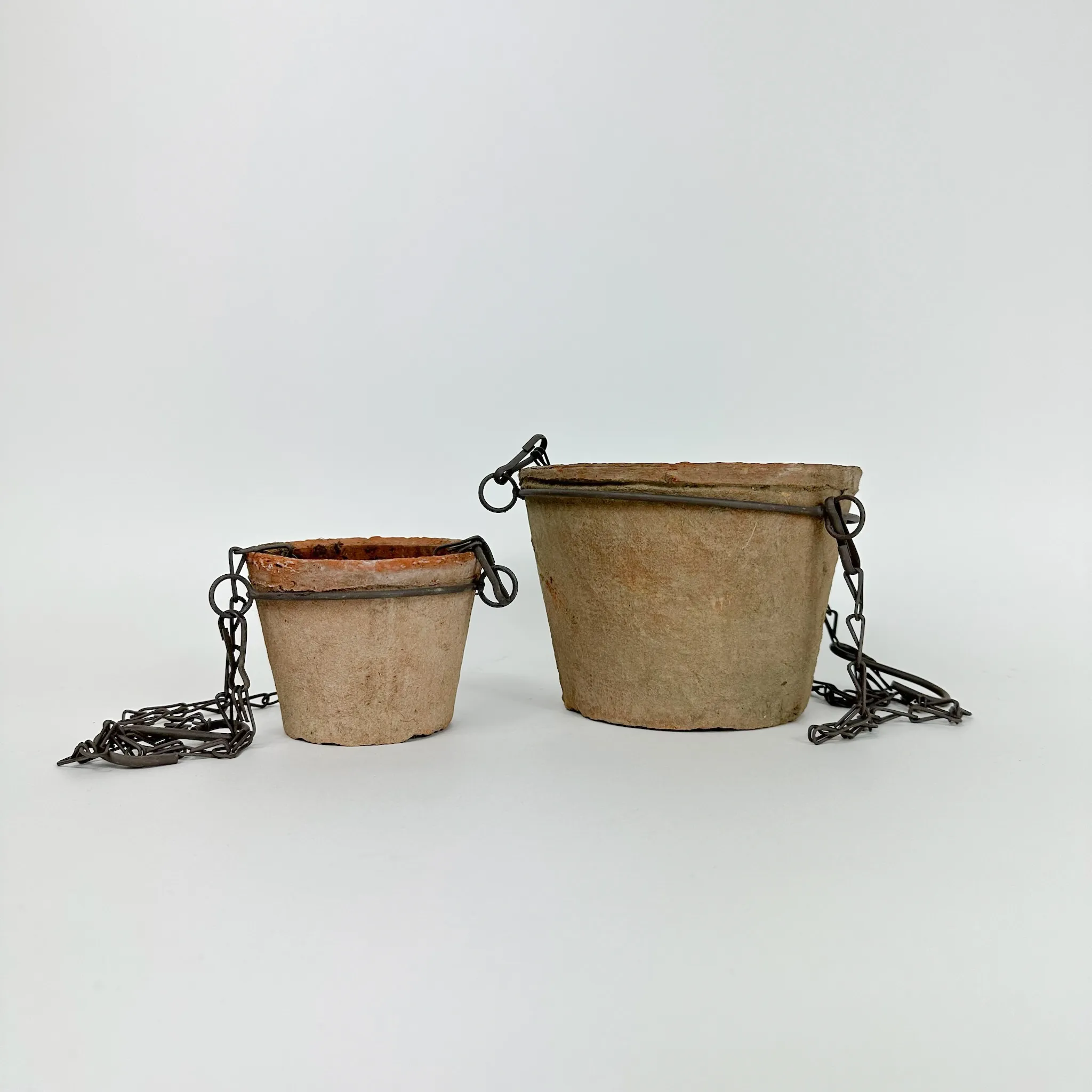 TERRA COTTA HANGING POT