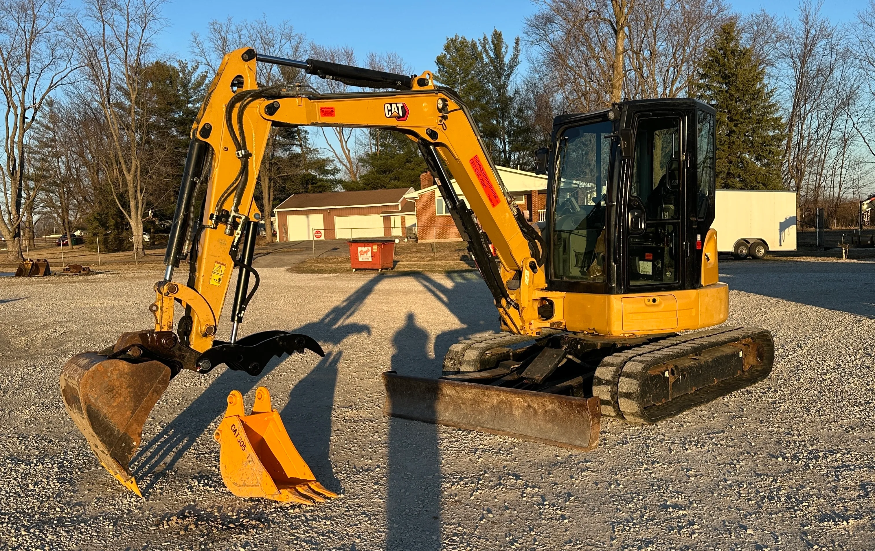 Excavator 11,400lbs