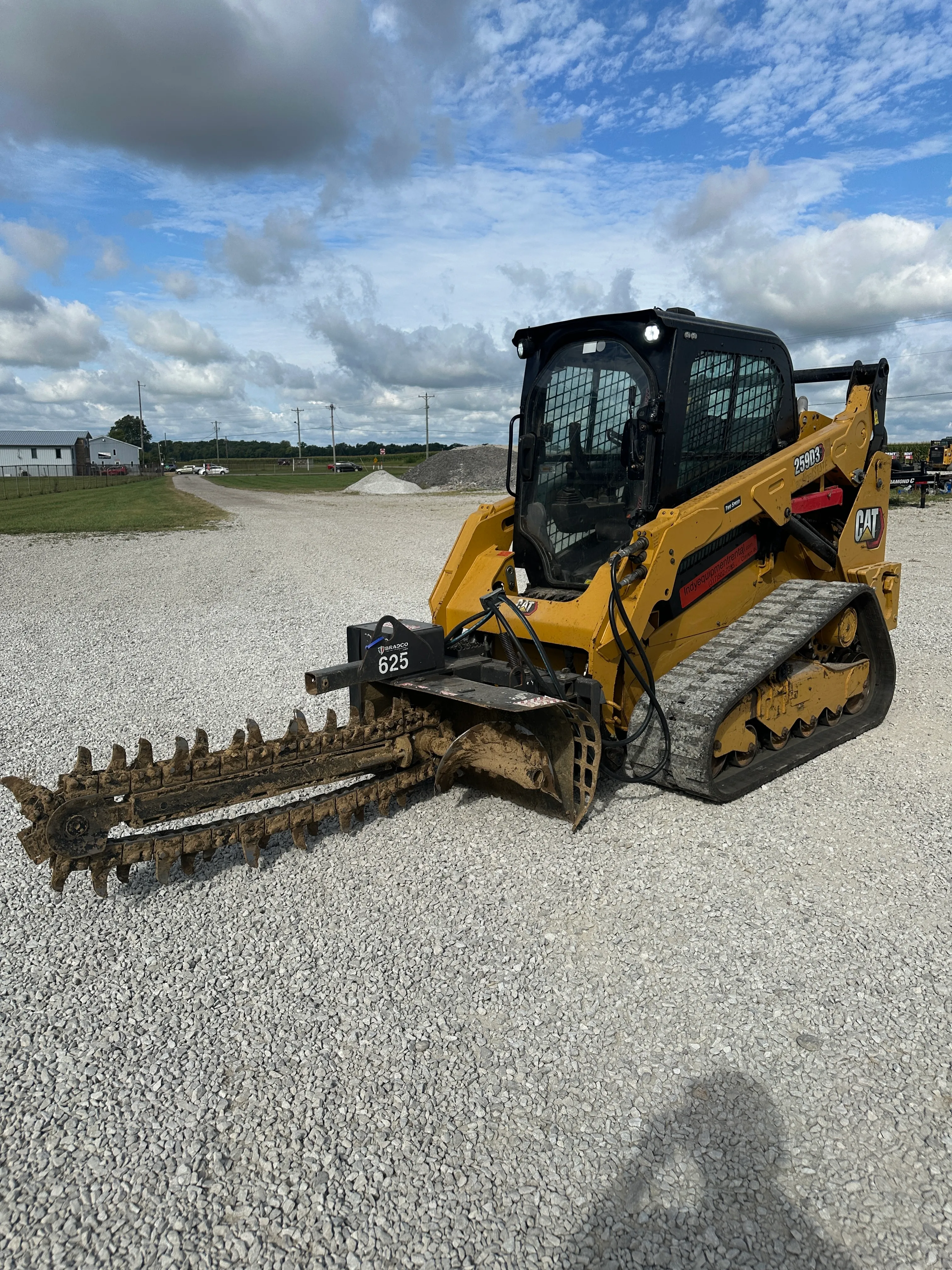 Skid steer Trencher 