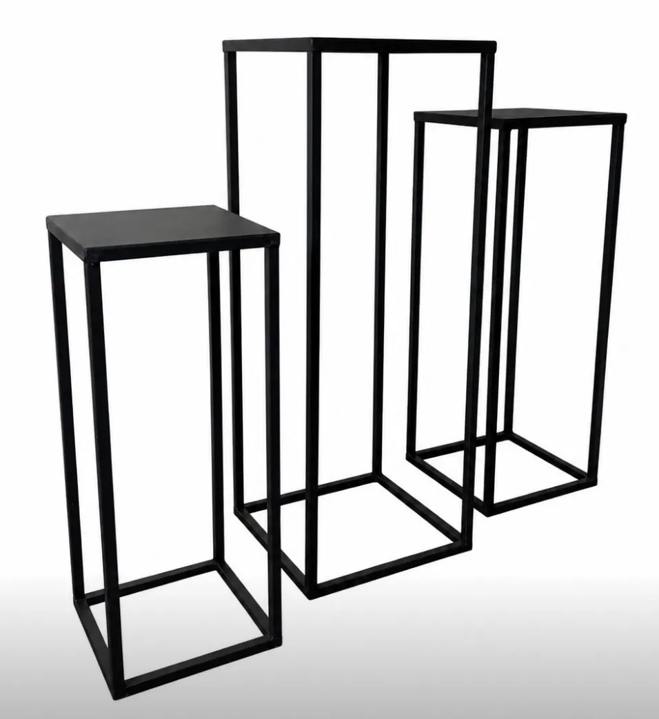 Black Geometric Pillar Set