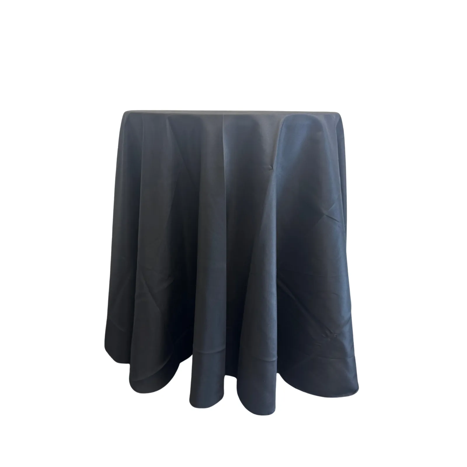Black Polyester Round Tablecloth 108" (cocktail table)