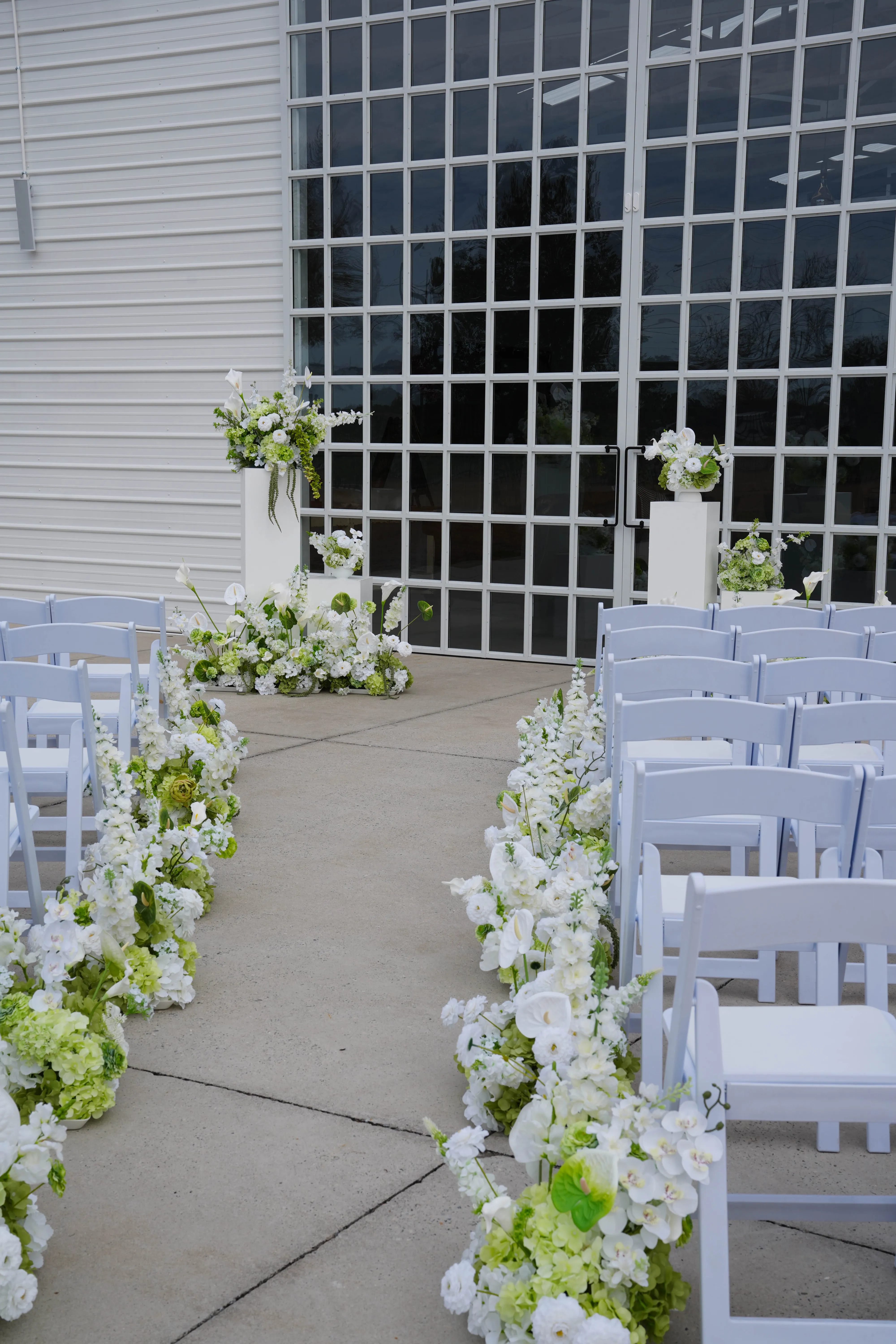 Botanical Blooms Aisle Box