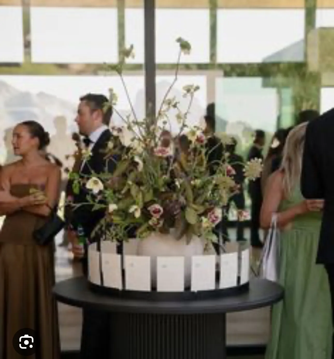 Black Table Seating Chart