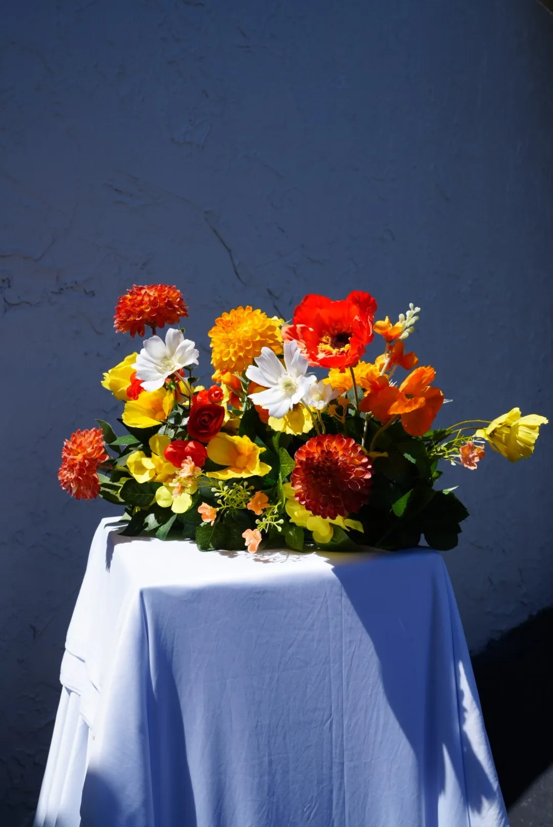 Citrus Blooms Medium Centerpiece