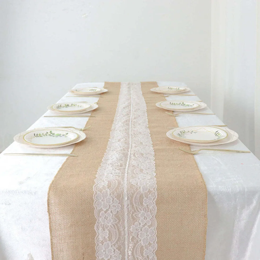 Middle Lace Burlap Runner