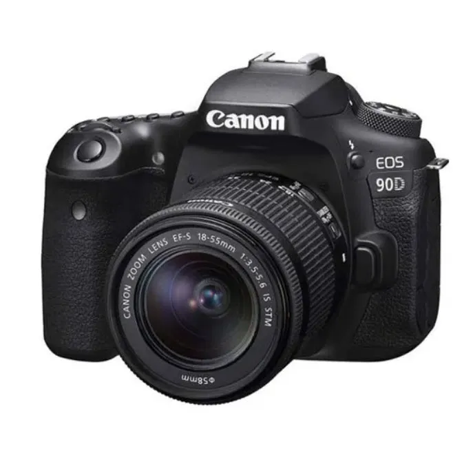 121. Canon EOS 90D + 18-55mm IS STM