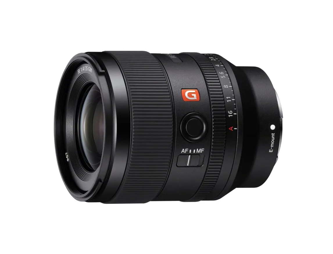 832. Sony FE 35mm F1.4 GM