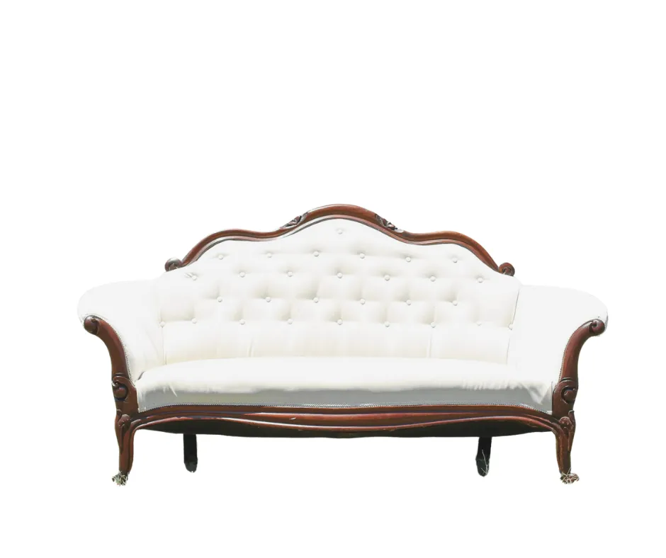 Lynn Settee
