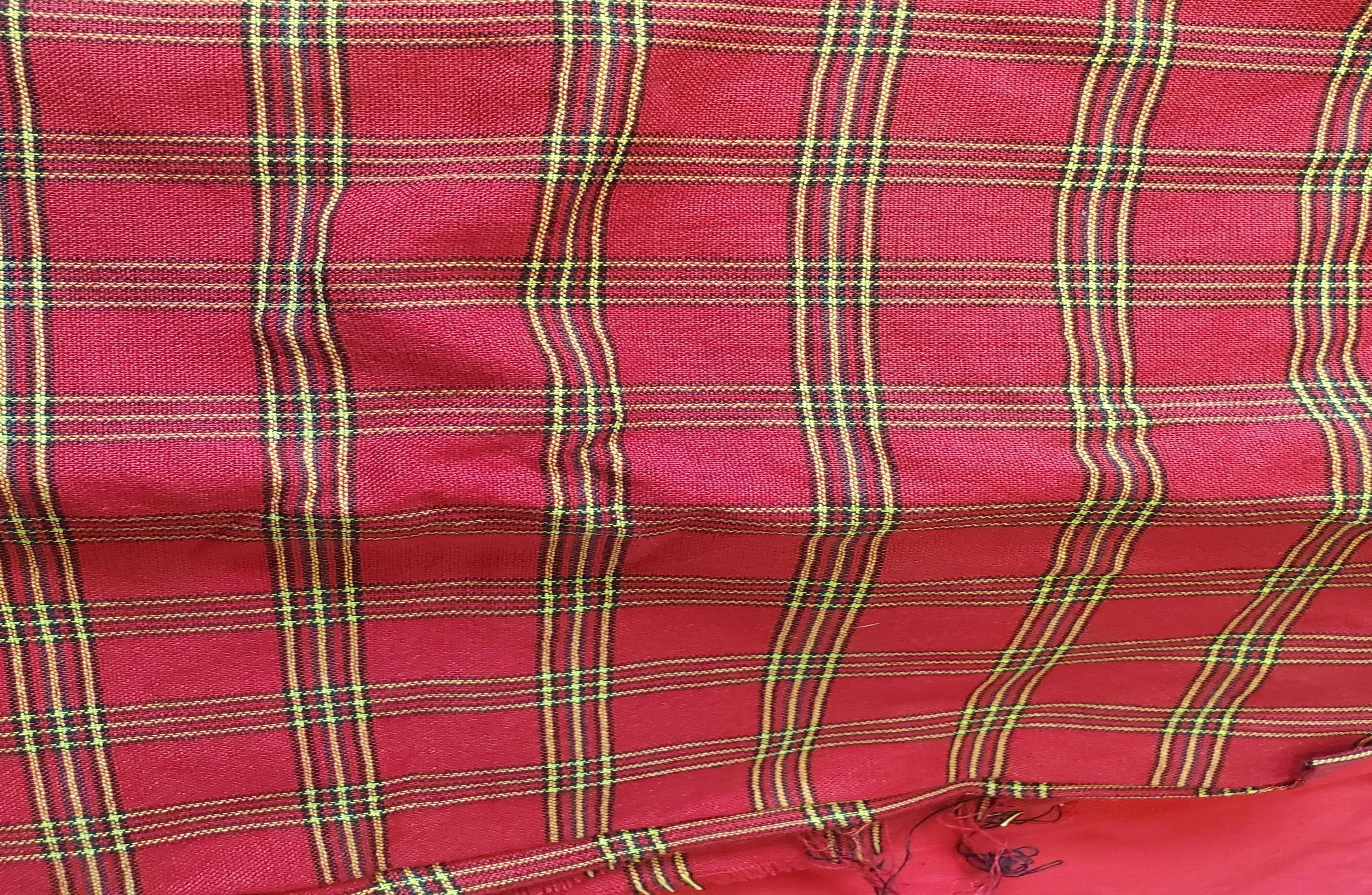 Red Tarten Cloth