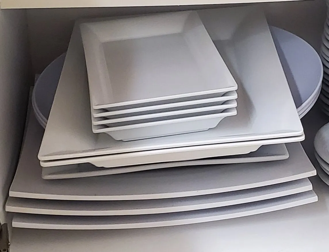 Serving Trays (Plastic)