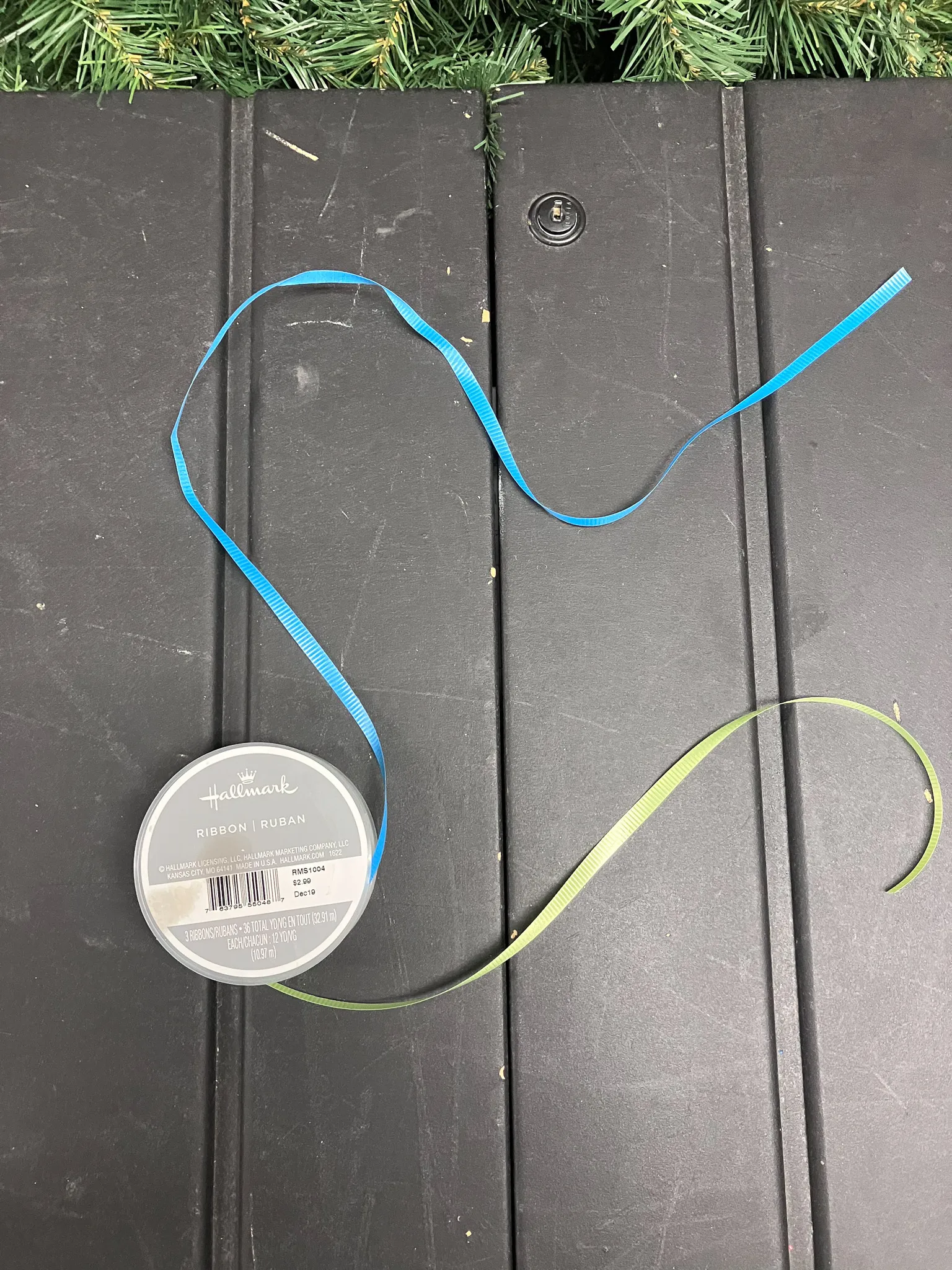 Blue and Green Ribbon