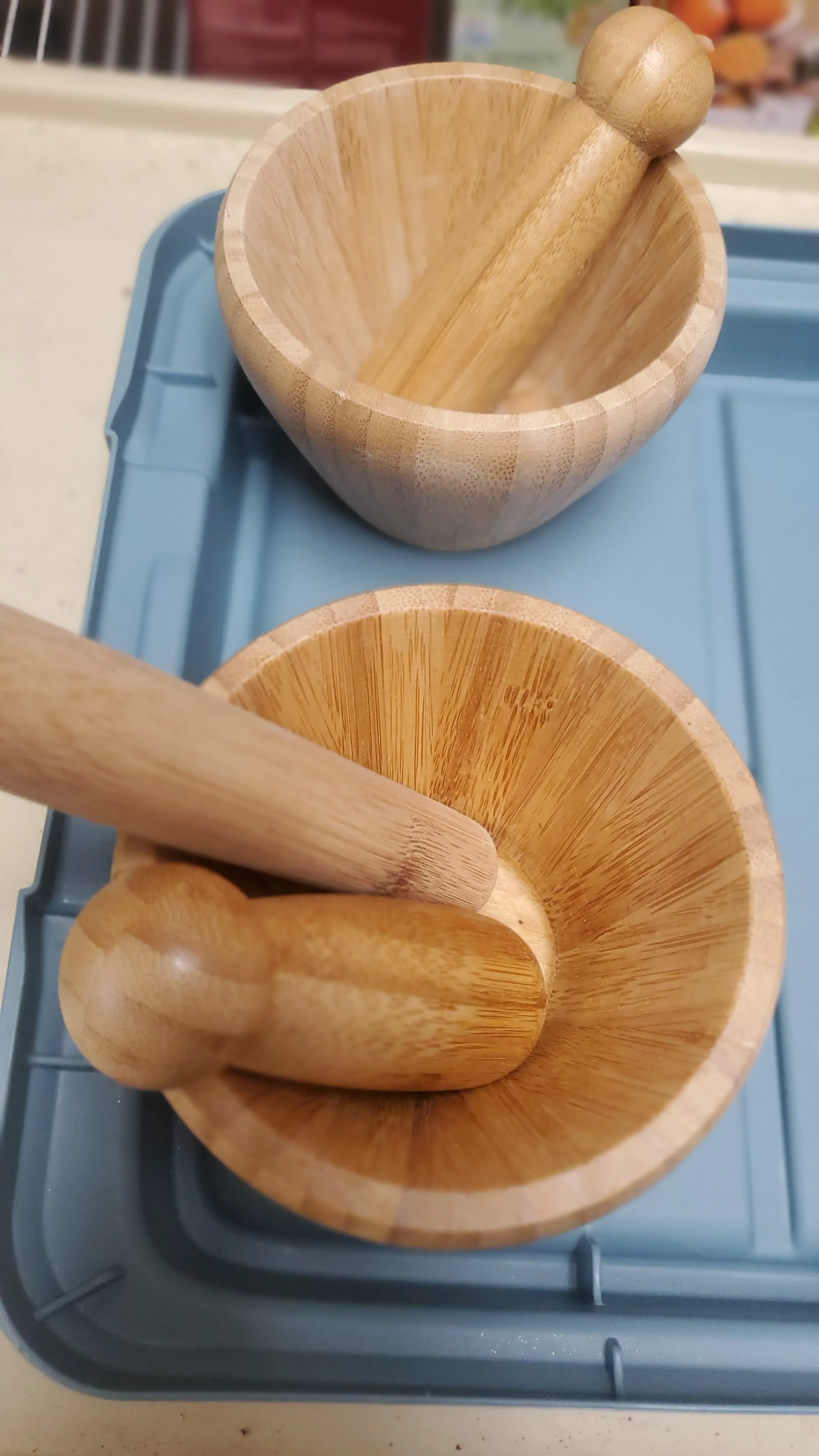 bamboo mortar and pastle