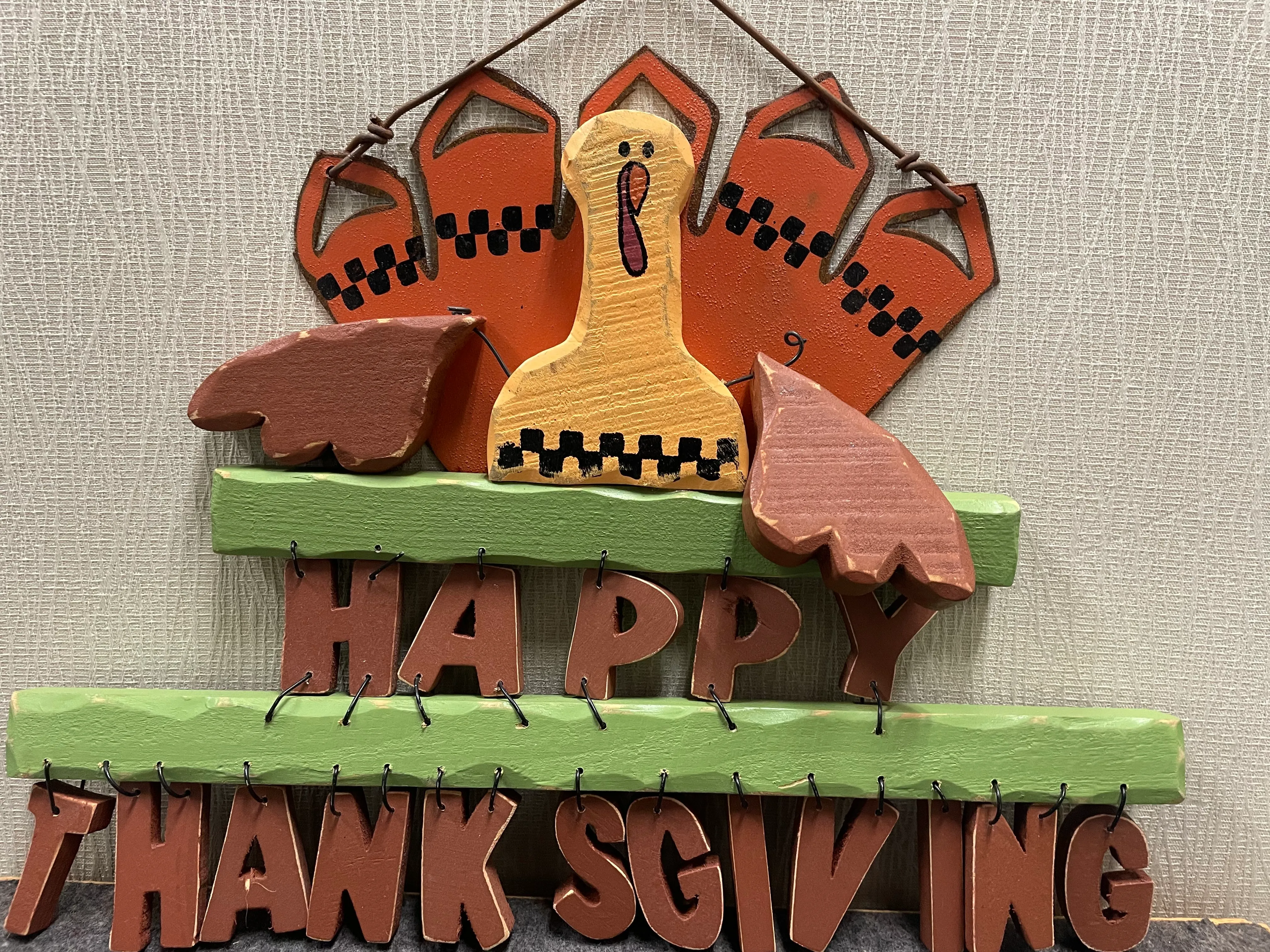 Turkey "Happy Thanksgiving" Hanging Display