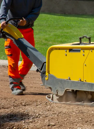 WYNAJEM MASZYN BUDOWLANYCH