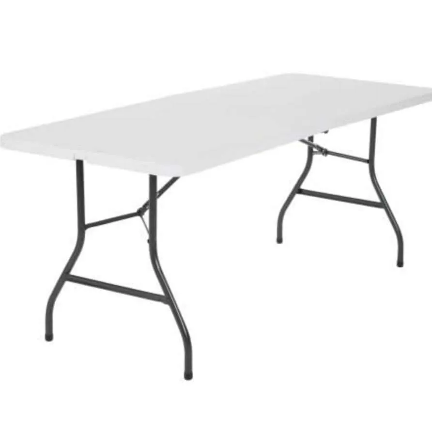 Tables & Chairs / 6' Tables