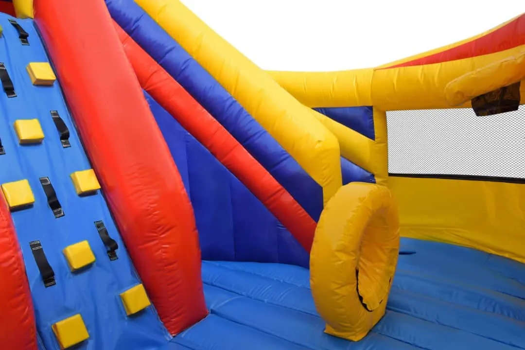 Beyblade Double Super Drop Combo Jumping Castle
