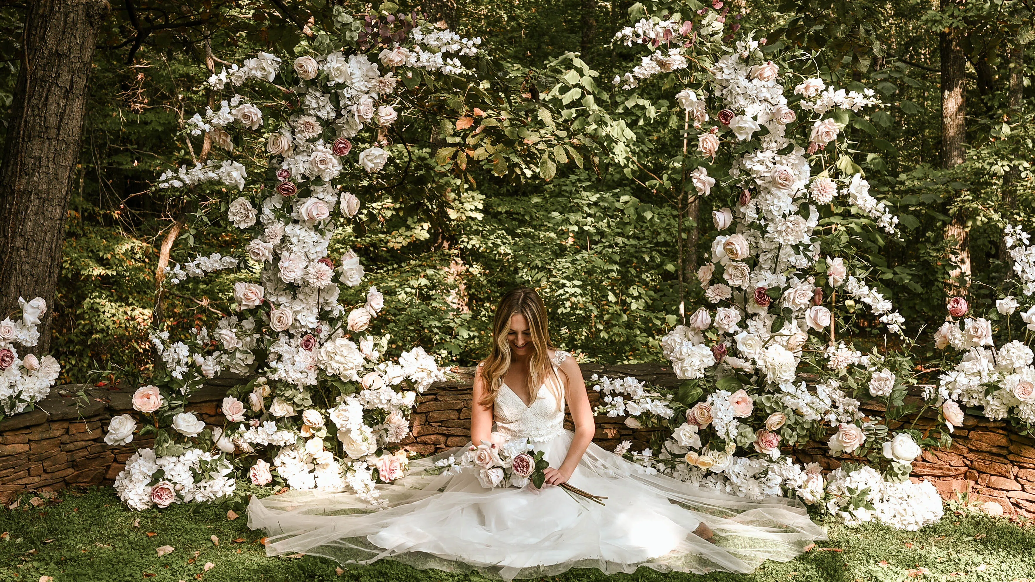 Dreamy Garden Pillars