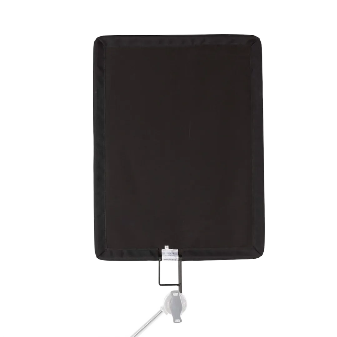 Flag Matthews 18"X24"