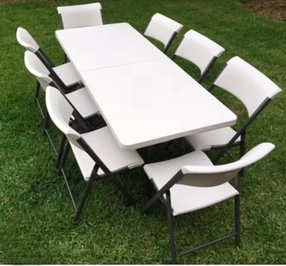8ft folding table