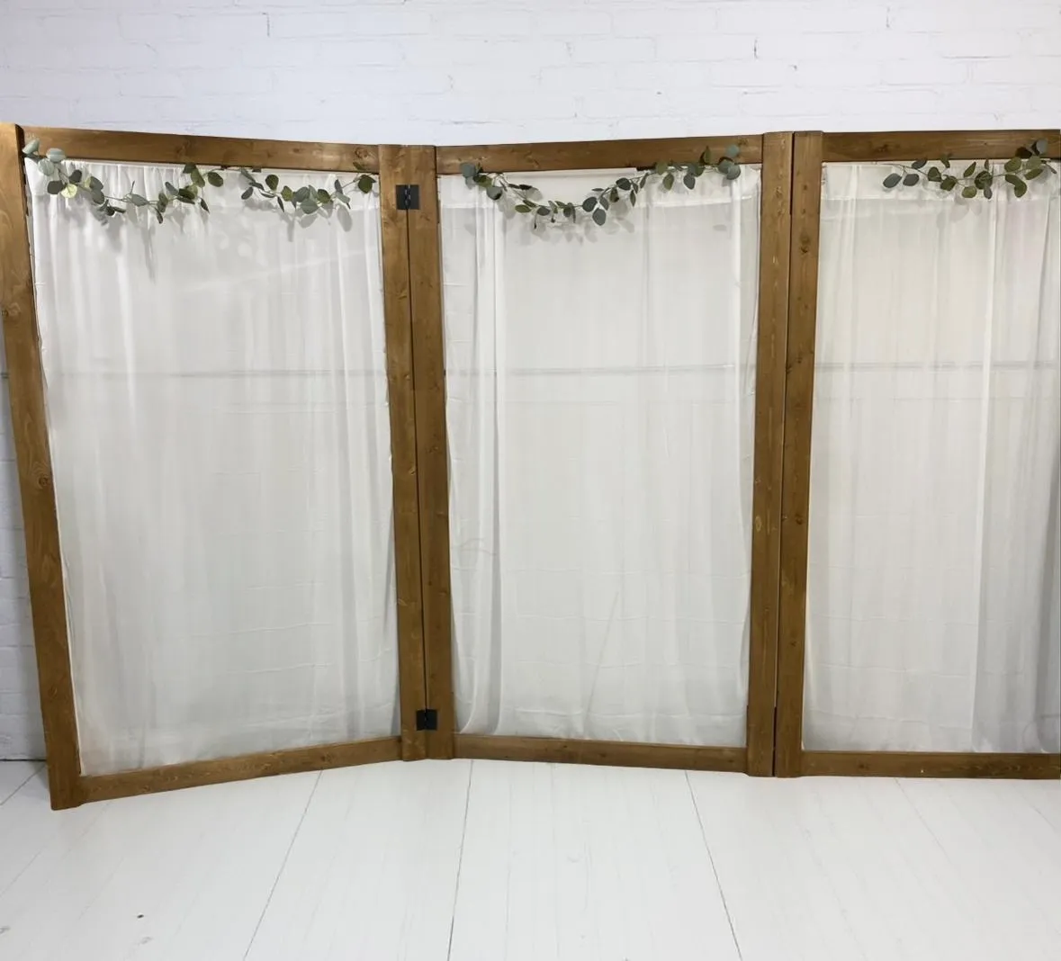 Foldable Partition Wall