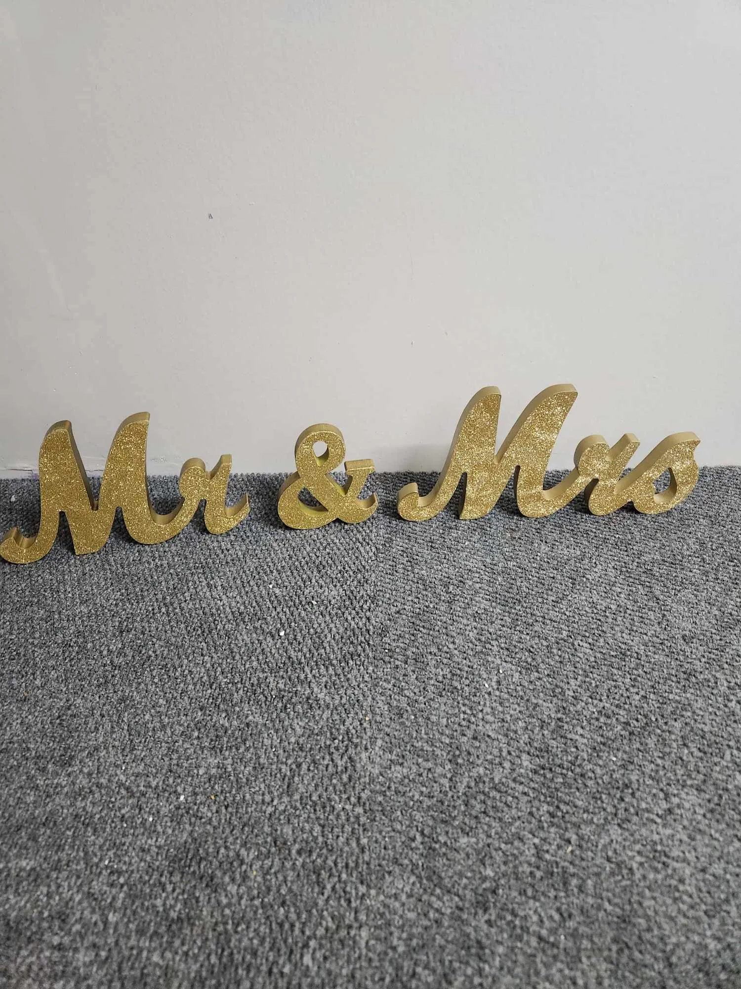Gold Glitter Mr and Mrs