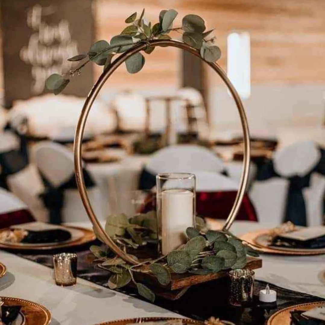 CENTERPIECE: HOOP W/ BASE (MAX 16)
