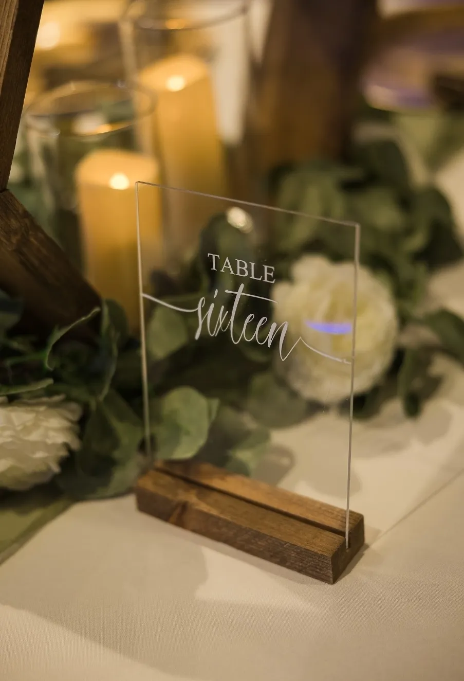 TABLE NUMBERS: elegant wood base 1-30 (vertical)