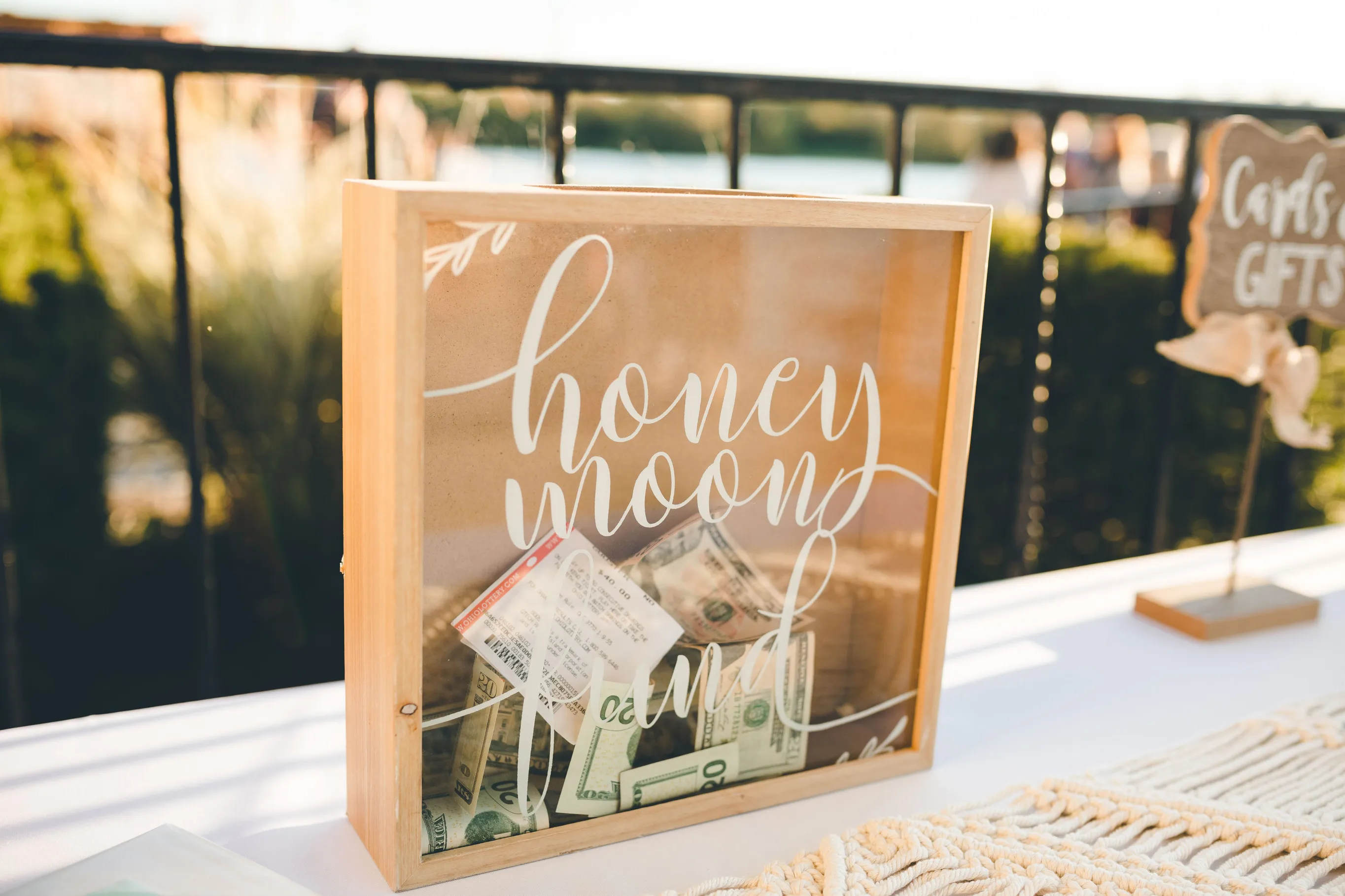 SIGN: honeymoon fund box (CHOOSE ONE)