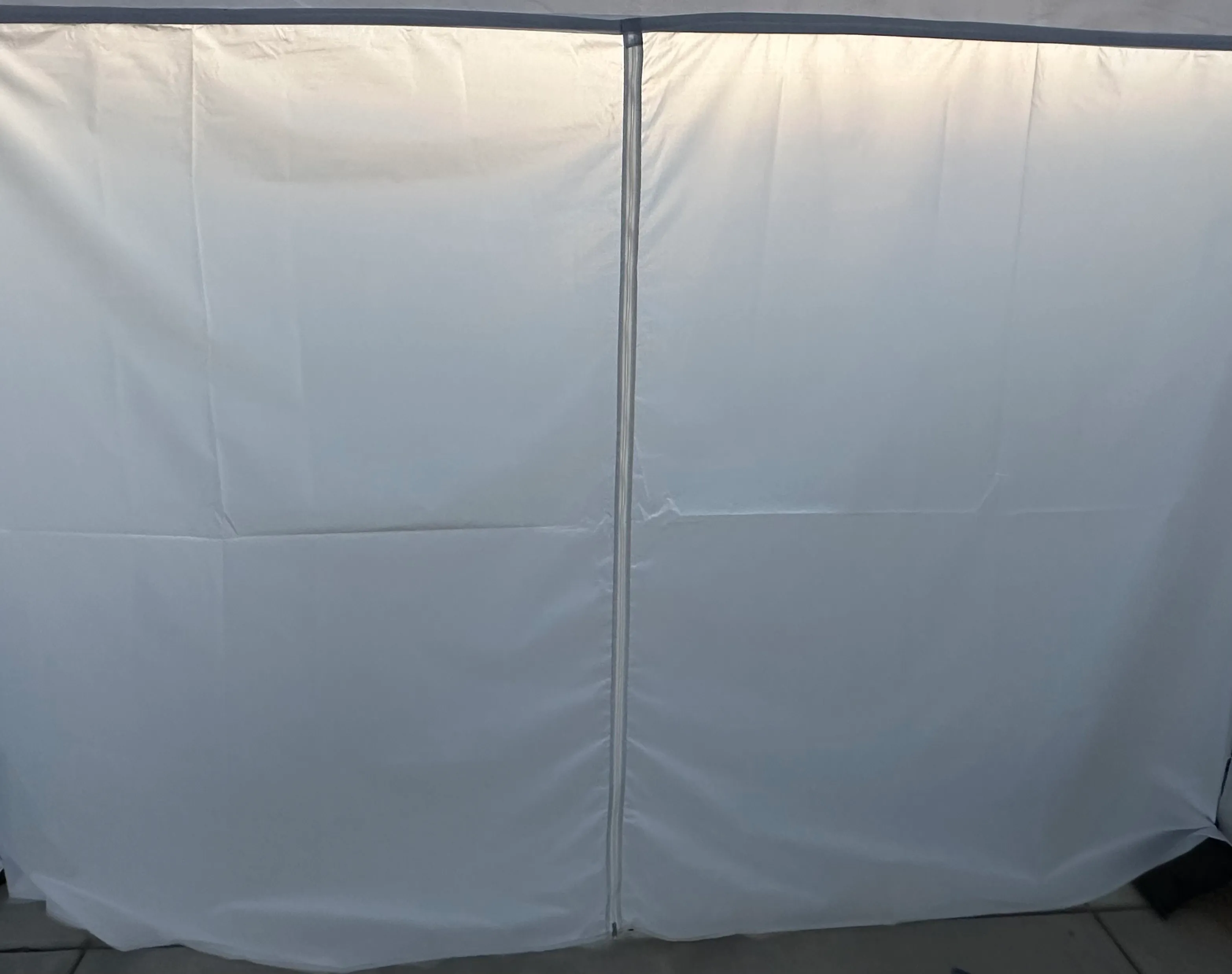 10x20 Side Wall With Zipper