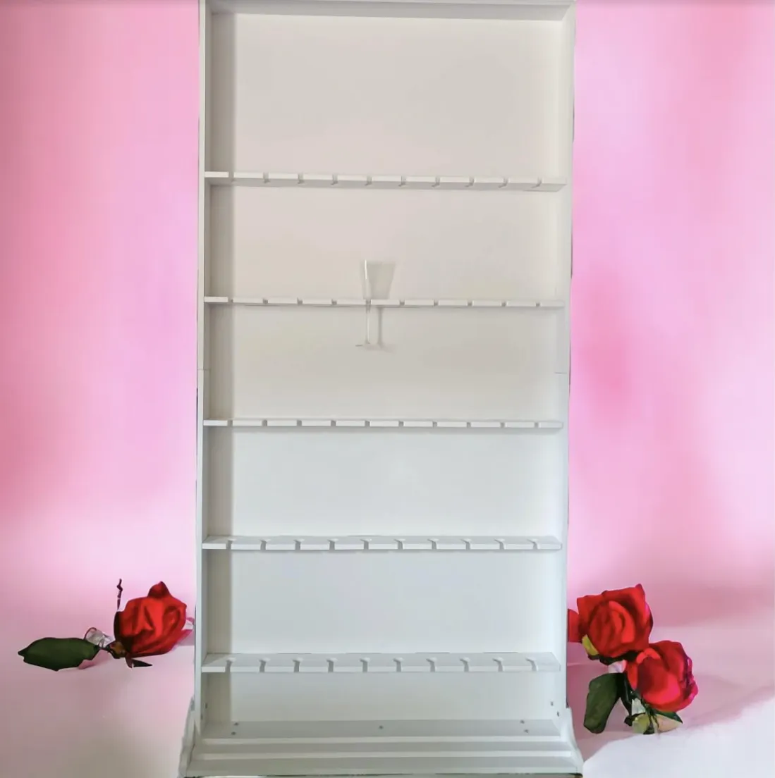 Champagne Wall (7ft)