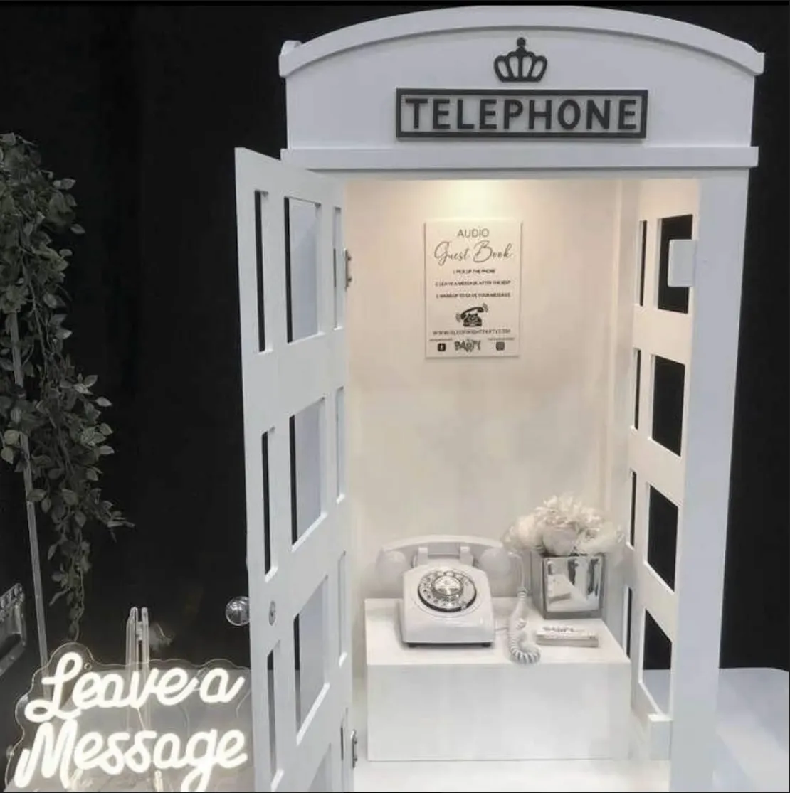 "Leave a Message" Neon Sign