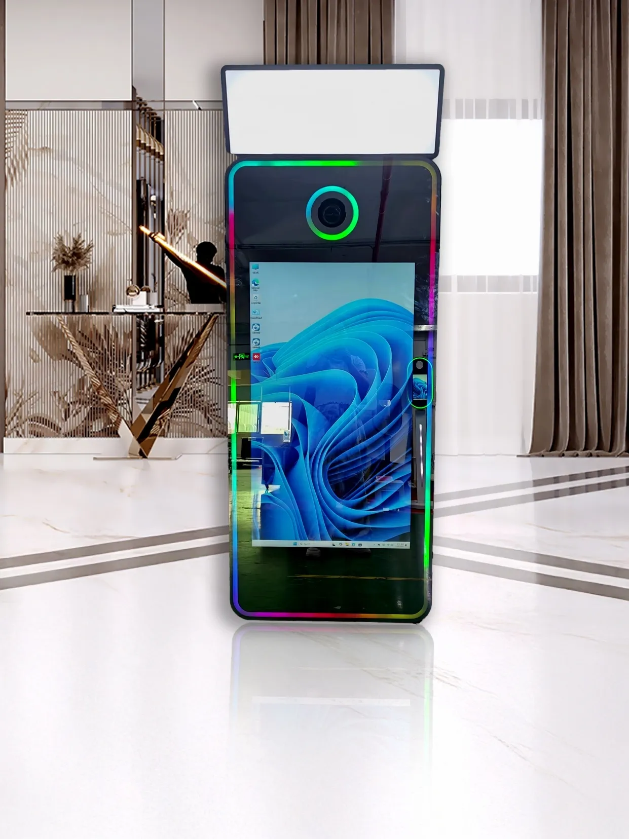 Mirror Photo Booth (65 Inch)