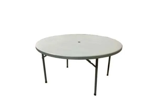 5' Round plastic table 