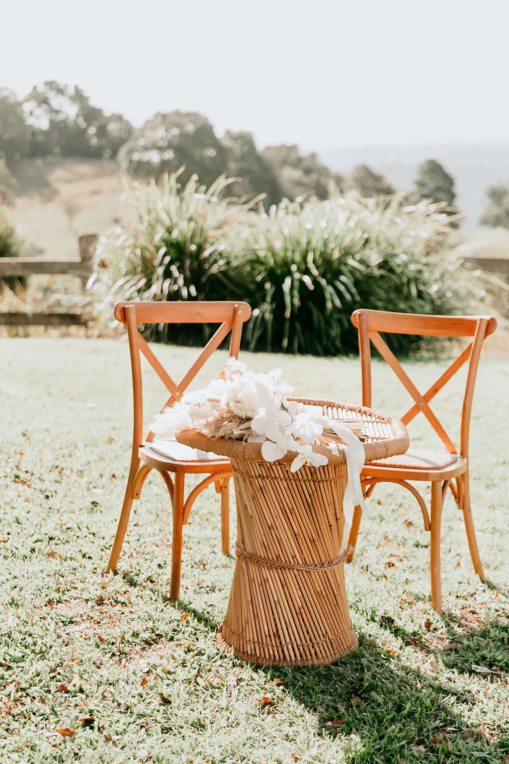 Rattan Signing Set