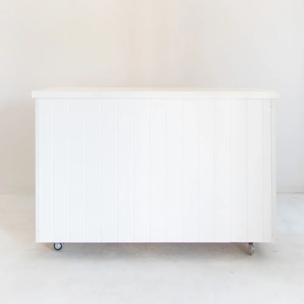 Service Bar - White