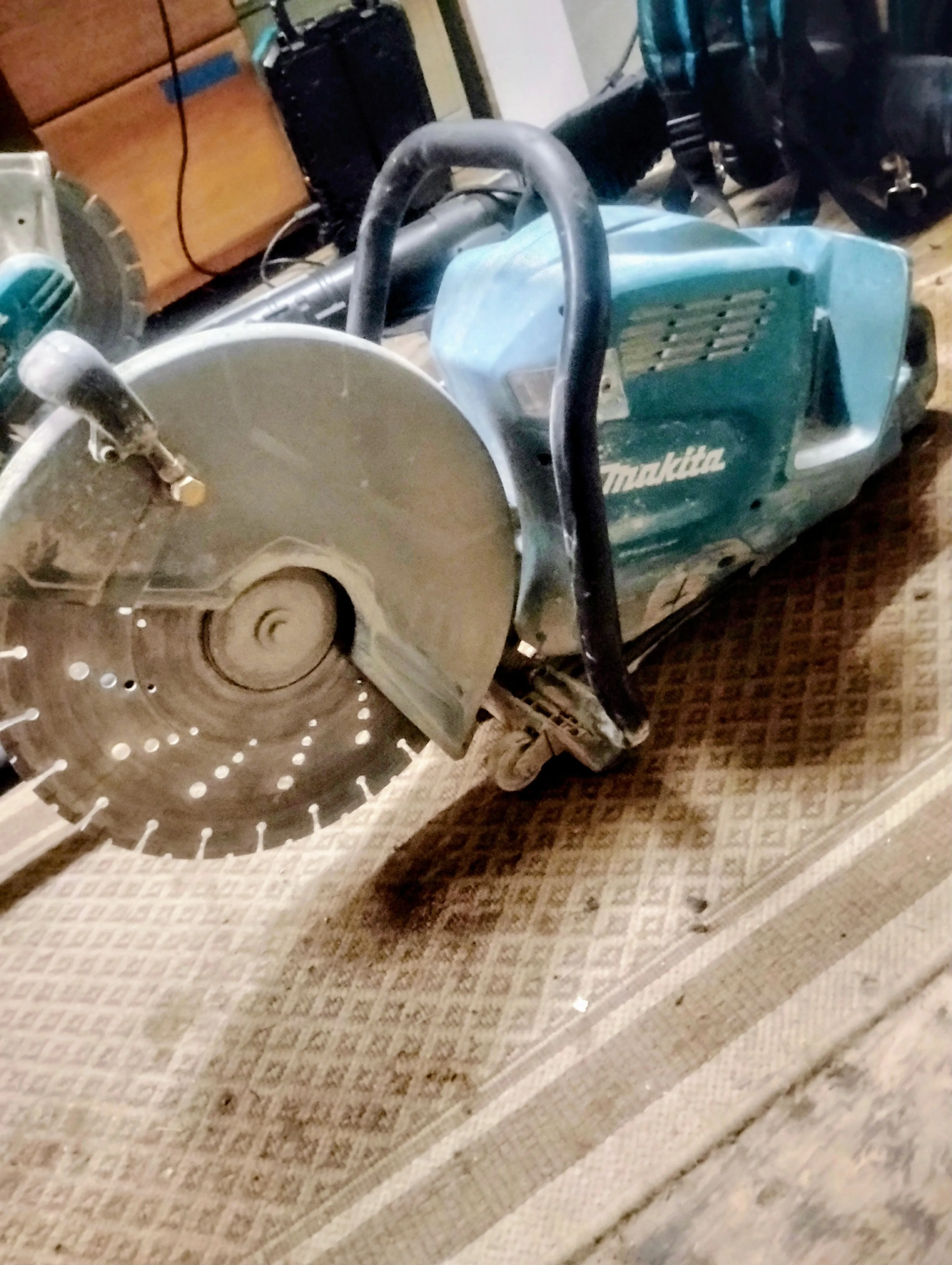Electric Makita Demo Saw