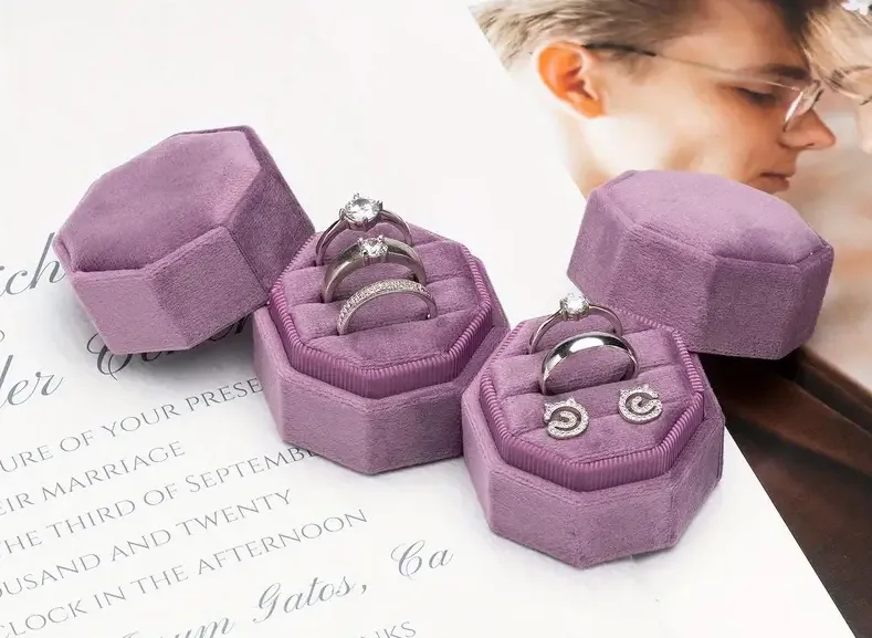 Purple Ring Box with three compartments 