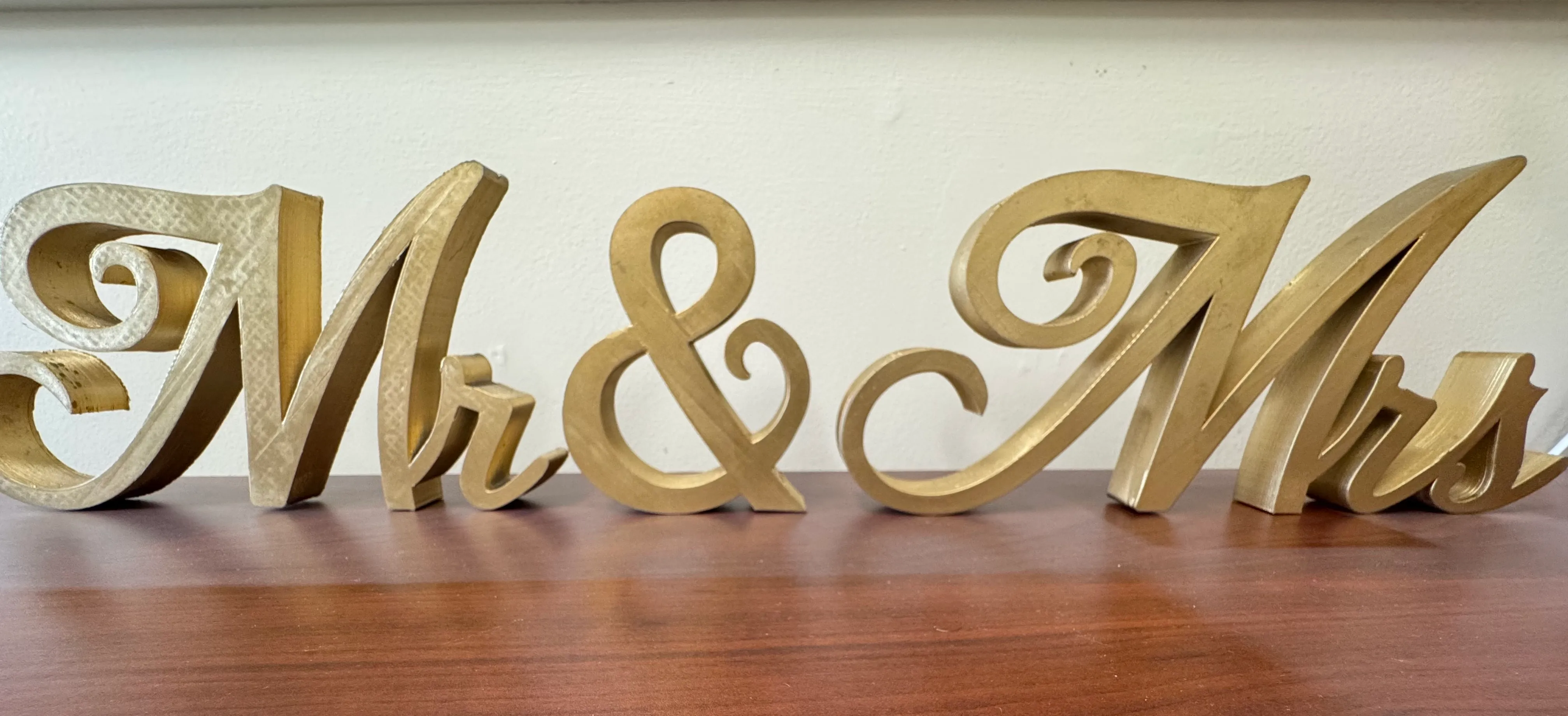 Gold MR & MRS Sign 